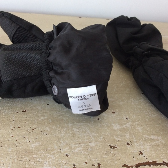 4/$12 Polarn O. Pyret Kids Winter Gloves Black Reflective Snow Gloves Size 6–9 - Picture 2 of 4